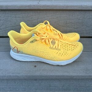New Balance Fresh Foam x Tempo Yellow Running Shoes, Gym, Fitness, Exercise